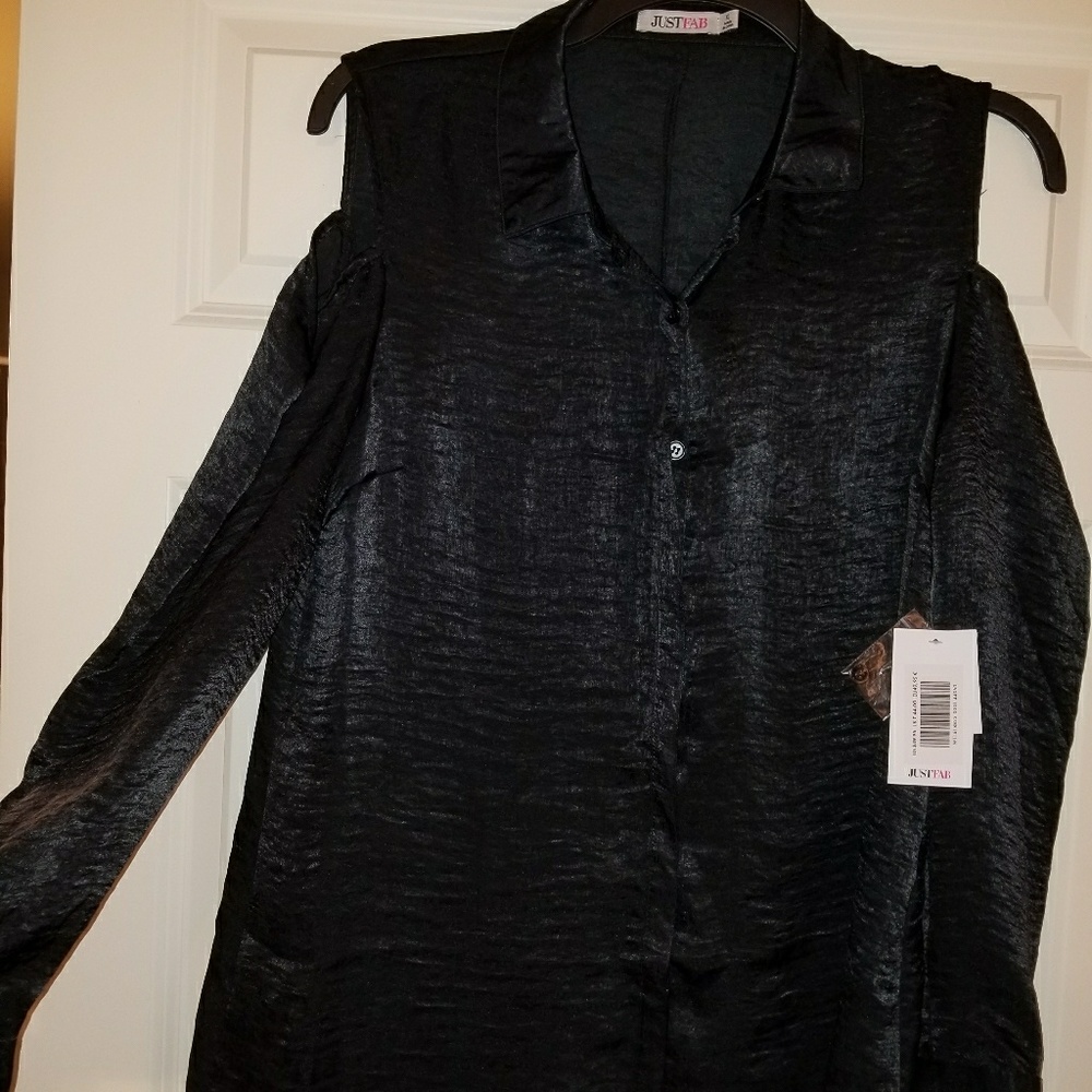 Long sleeve open shoulder button down